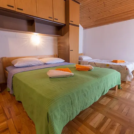 Stella Maris Accommodation Klenovica Exterior photo